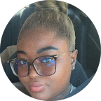 Lynnya B